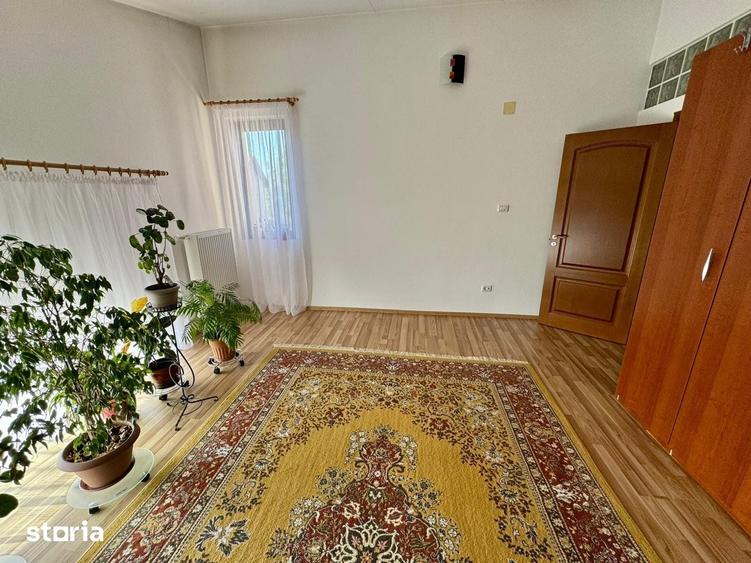 Timisoara, Calea Mosnitei, Vila Noua 450 mp, Zona Kuncz / Plopi. - 11