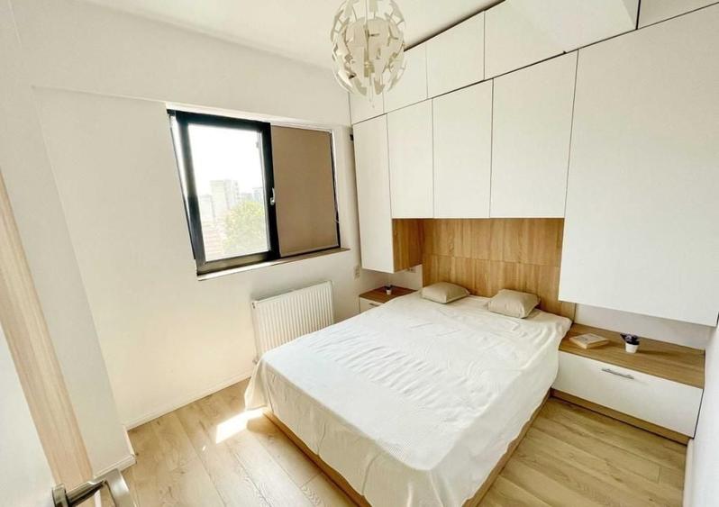 Apartament cu 2 camere, mobilat în Regie