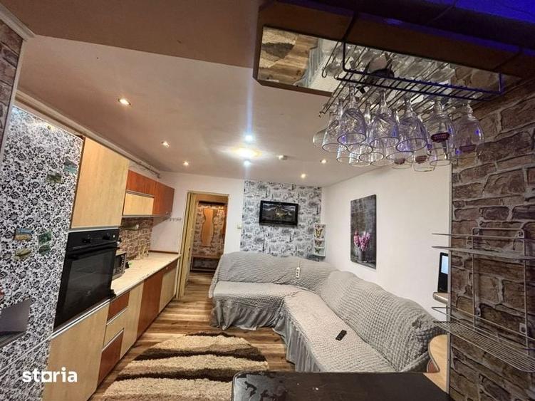 Apartament cu 2 camere decomandat în Central