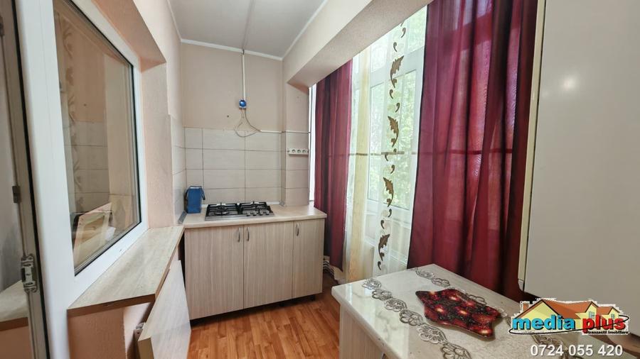 Garsonieră decomandată în Micro 39