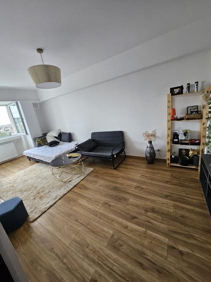 Apartament cu 3 camere în Ultracentral