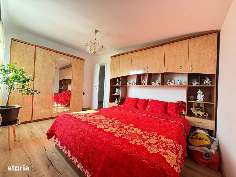 Casă cu 3 camere cu Teren 121 Mp în Central