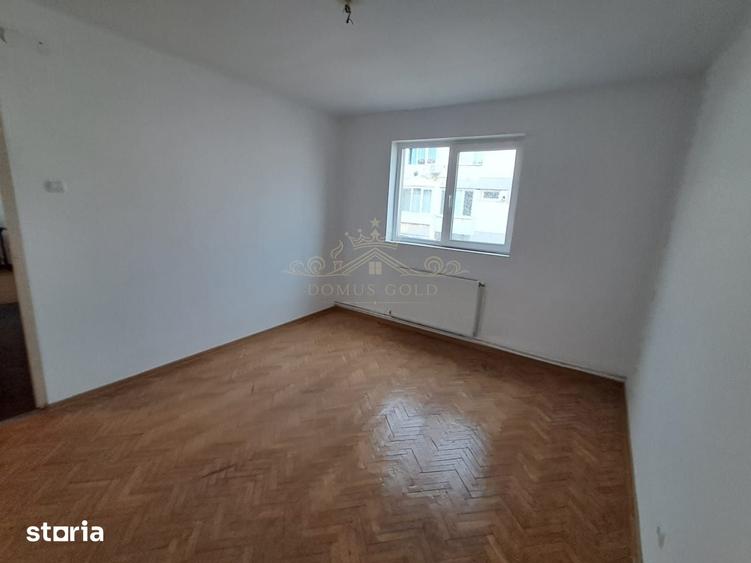 Vind urgent apartament in Turda . - 3