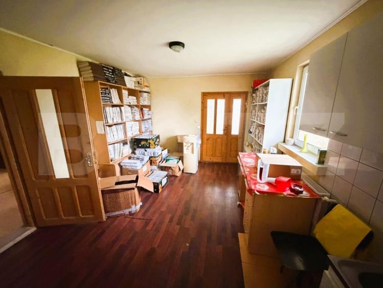 Spațiu comercial, de 215 mp, în Central