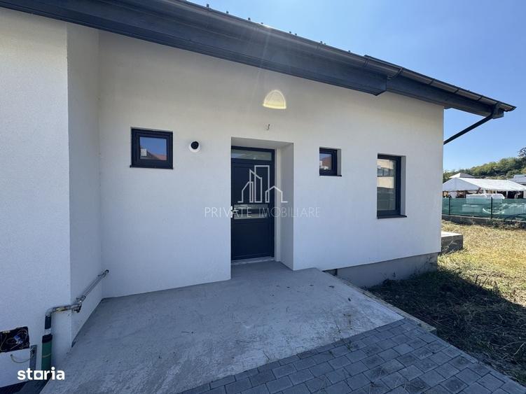 Casă cu 4 camere în Central
