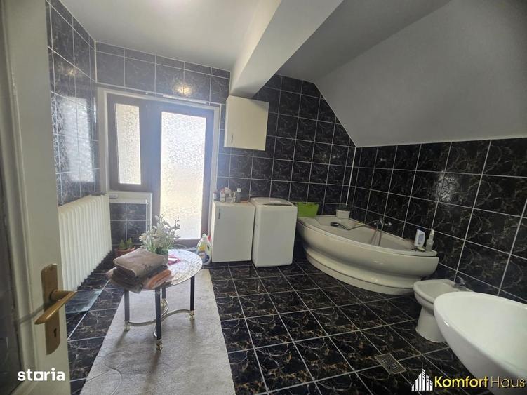 Casă cu 4 camere în Luncani