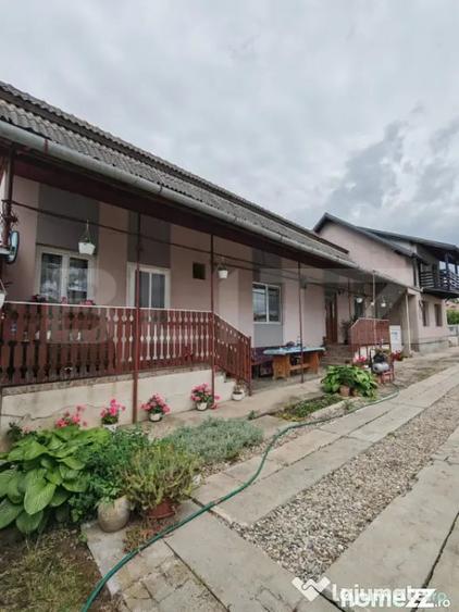 Casă cu 2 camere cu Teren 1400 Mp în Mihai Viteazu
