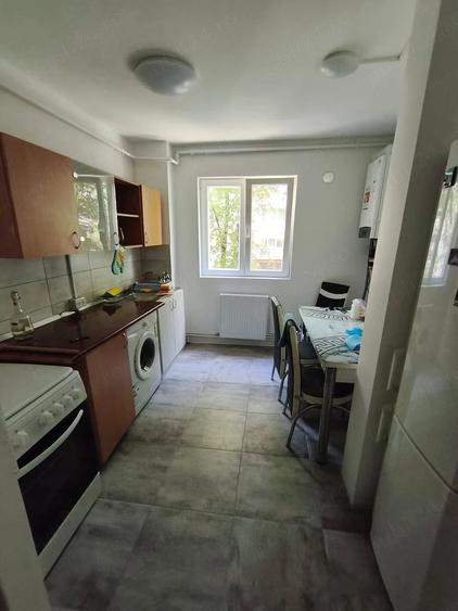 Apartament cu 2 camere semidecomandat în Circumvalațiunii