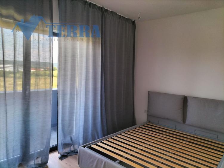 Casă cu 4 camere cu Teren 430 Mp în Exterior Sud