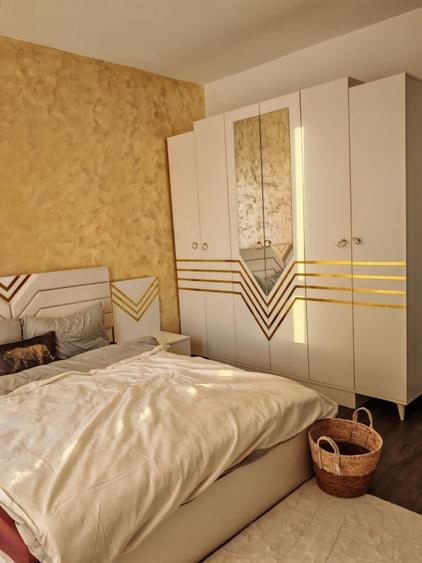 Apartament cu 2 camere decomandat în Runcu