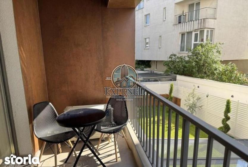 Apartament cu 2 camere decomandat în Centrul Civic