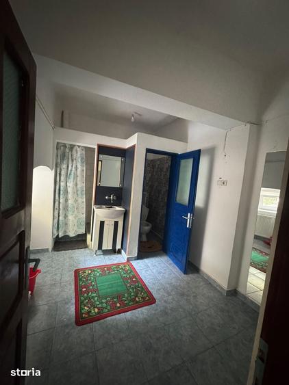 Apartament cu 7 camere în Ultracentral