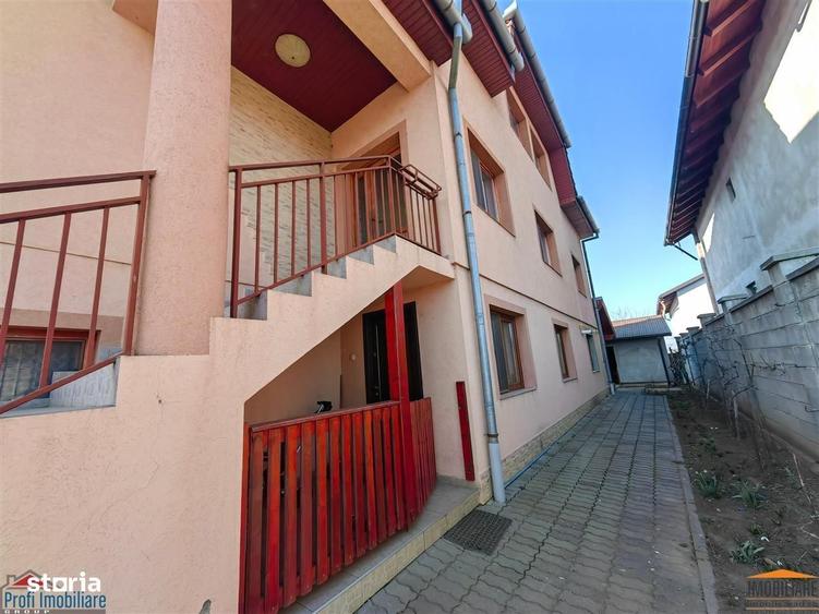 Casă cu 4 camere în Fântânele