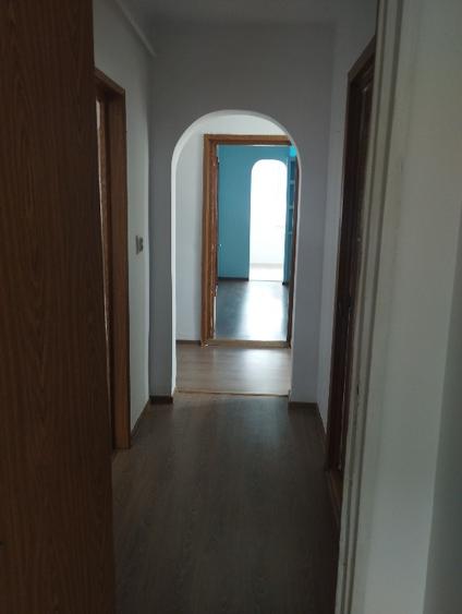 Apartament cu 2 camere decomandat în Frumoasa