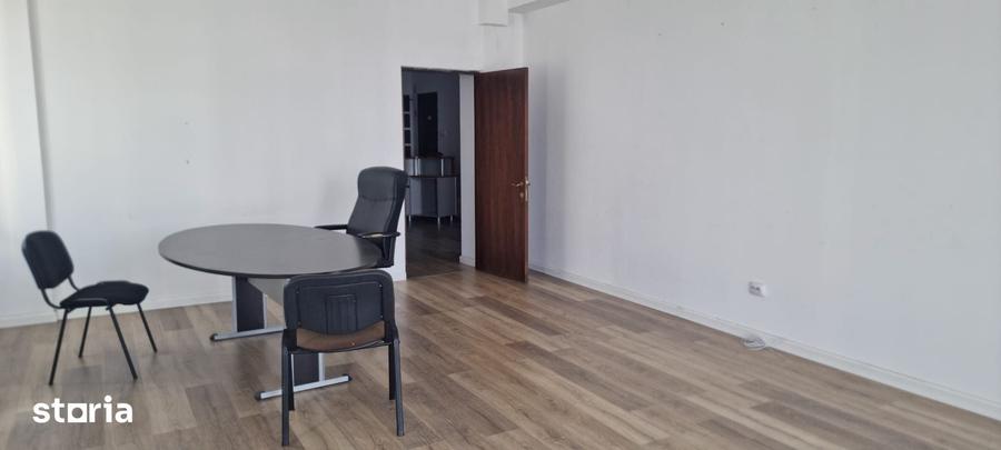Spațiu comercial, de 90 mp, în Mărășești