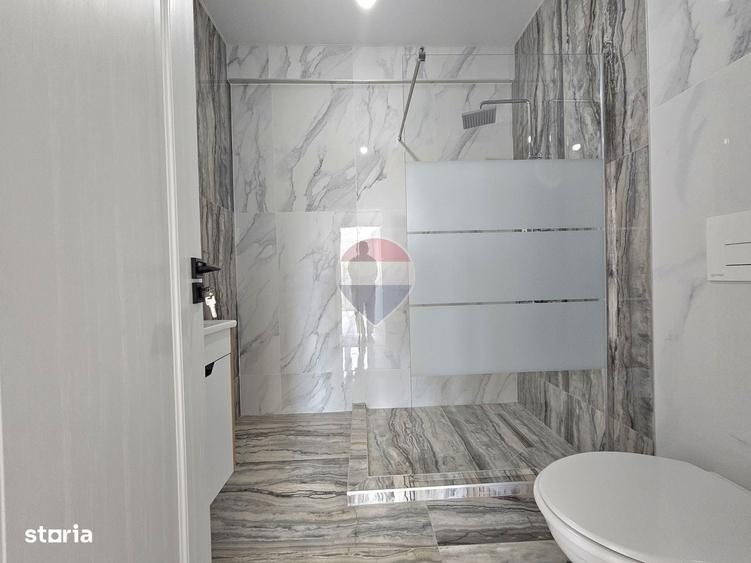 Apartament cu 2 camere decomandat în Palazu Mare