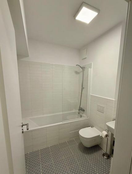 Apartament cu 2 camere decomandat în Aviației