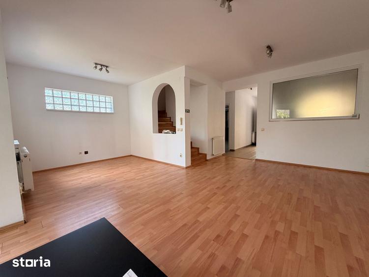 Casă cu 6 camere cu Teren 247 Mp în Floreasca