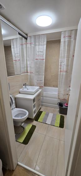 Apartament cu 2 camere decomandat în Crețuleasca
