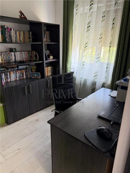 Duplex cu 4 camere cu Canalizare în Moșnița Nouă
