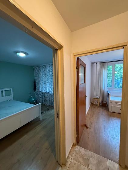 Apartament cu 3 camere decomandat în Apărătorii Patriei