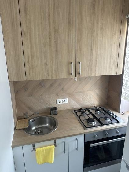 Apartament cu 2 camere semidecomandat în Dristor