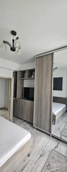 Apartament cu 3 camere decomandat, mobilat în Floreasca
