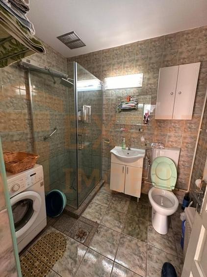 Casă individuală cu 4 camere cu Canalizare în Tomis II