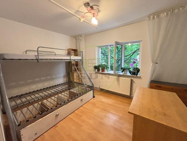 Apartament cu 2 camere semidecomandat, mobilat în Brazda lui Novac