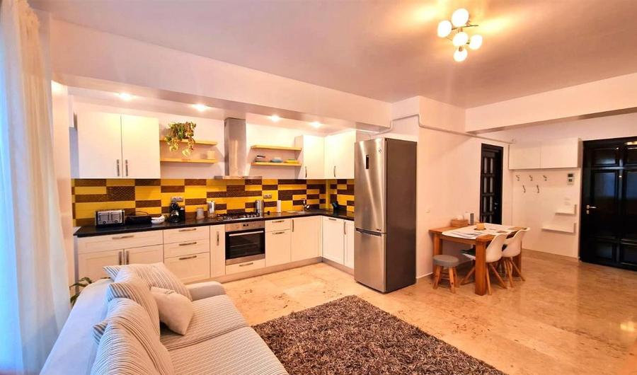 Apartament cu 2 camere decomandat, mobilat în Copou