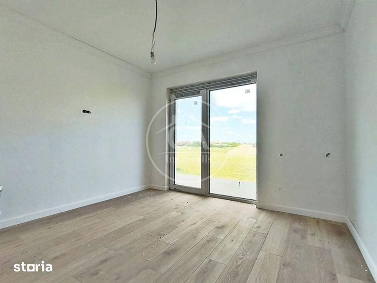 Apartament cu 2 camere decomandat în Sântandrei