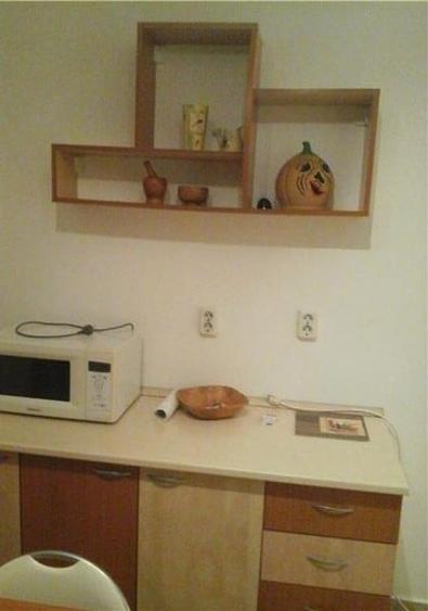 Apartament cu 2 camere semidecomandat, mobilat în 13 Septembrie