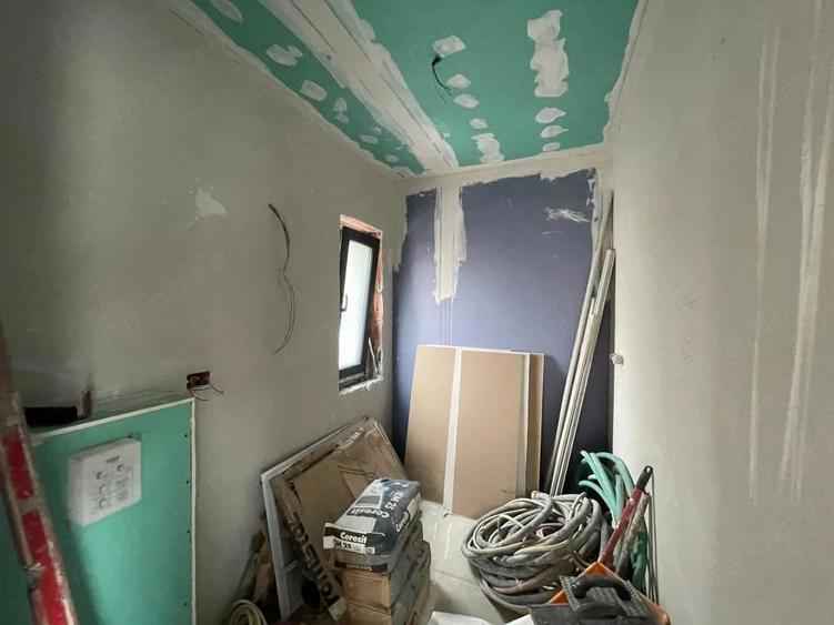 Casă cu 4 camere cu Teren 275 Mp în Giarmata