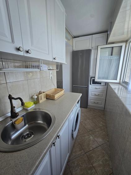 Garsonieră, decomandată, 42 mpu,  renovată recent – Știrbei Vodă – Eroilor - 9