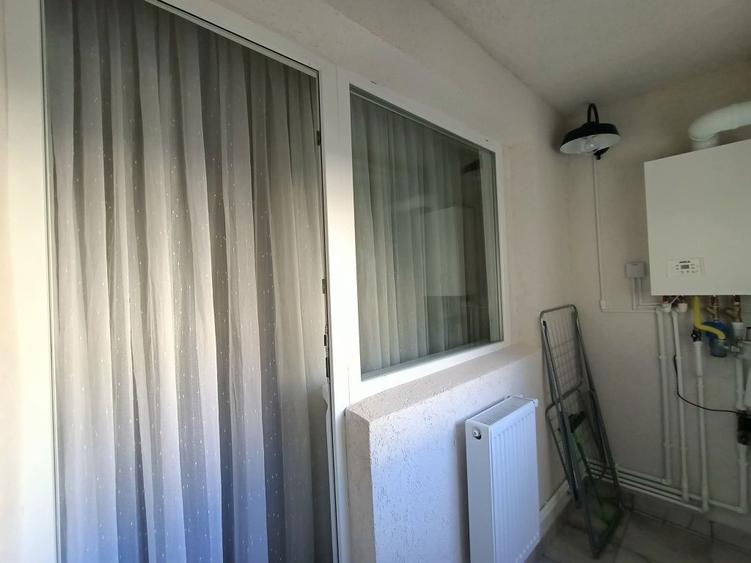 Garsonieră decomandată în Central