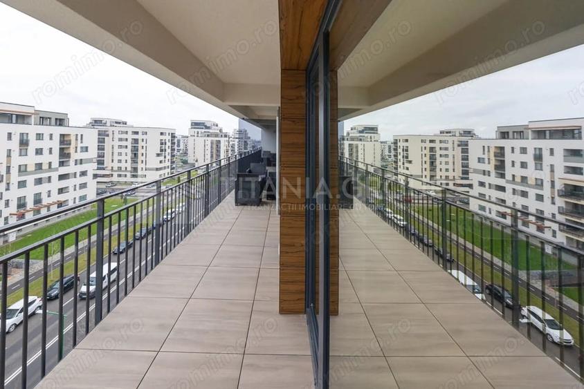 Apartament cu 2 camere semidecomandat în Tractorul