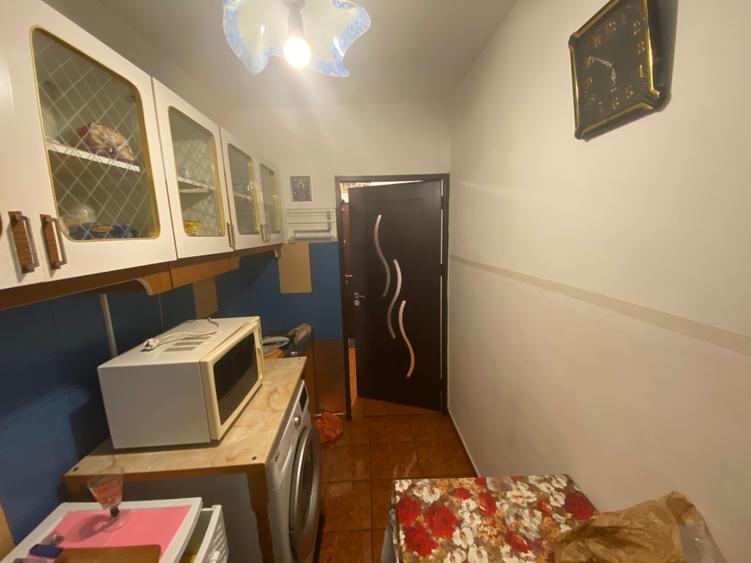 Garsonieră decomandată în Rahova