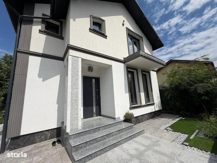 Casă cu 4 camere în Central