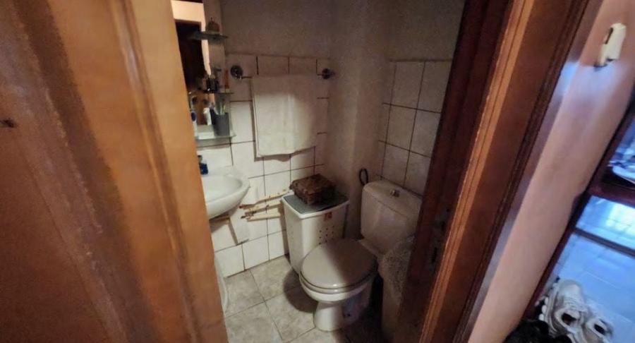 Apartament cu 3 camere decomandat, mobilat în Buzaului