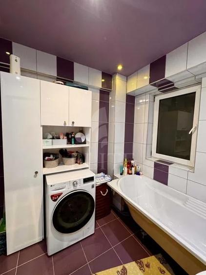 Apartament cu 3 camere semidecomandat, mobilat în Mănăștur