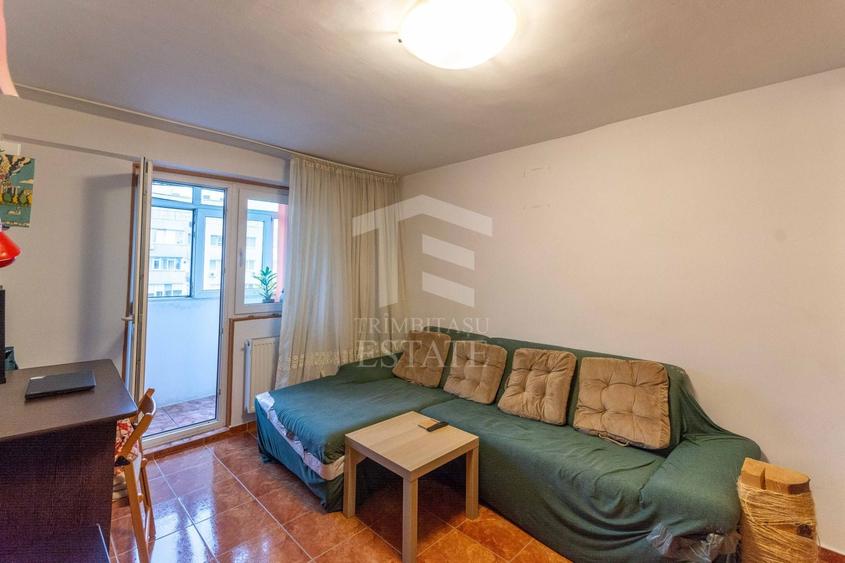 Apartament cu 2 camere decomandat, mobilat în Lacul Tei