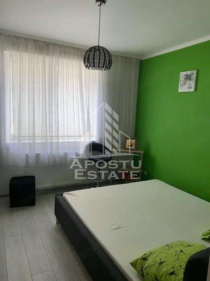 Apartament cu 3 camere decomandat în Dumbrăvița