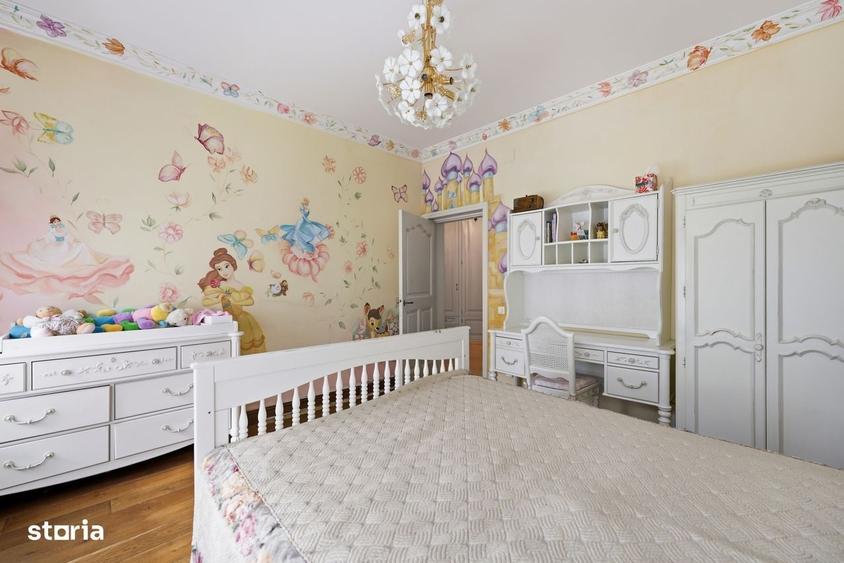 Apartament cu 3 camere în Primăverii