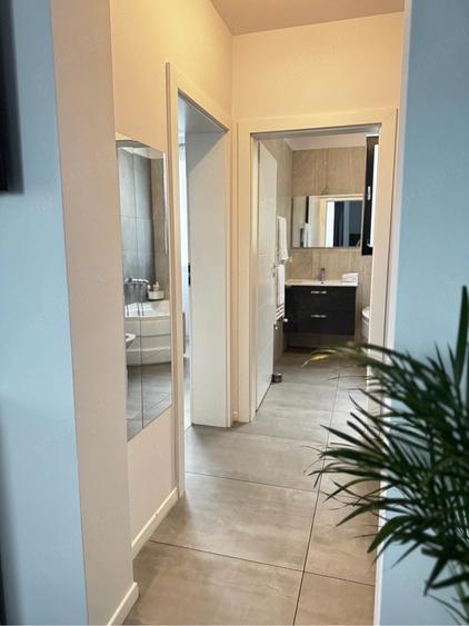 Apartament cu 3 camere decomandat în Dumbrăvița