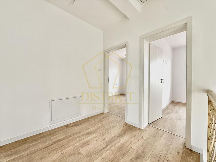 Duplex cu 4 camere cu Canalizare în Moșnița Veche