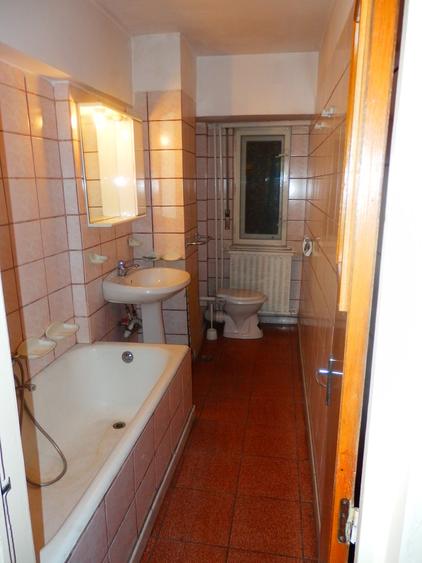 Apartament cu 2 camere decomandat, mobilat în Dristor