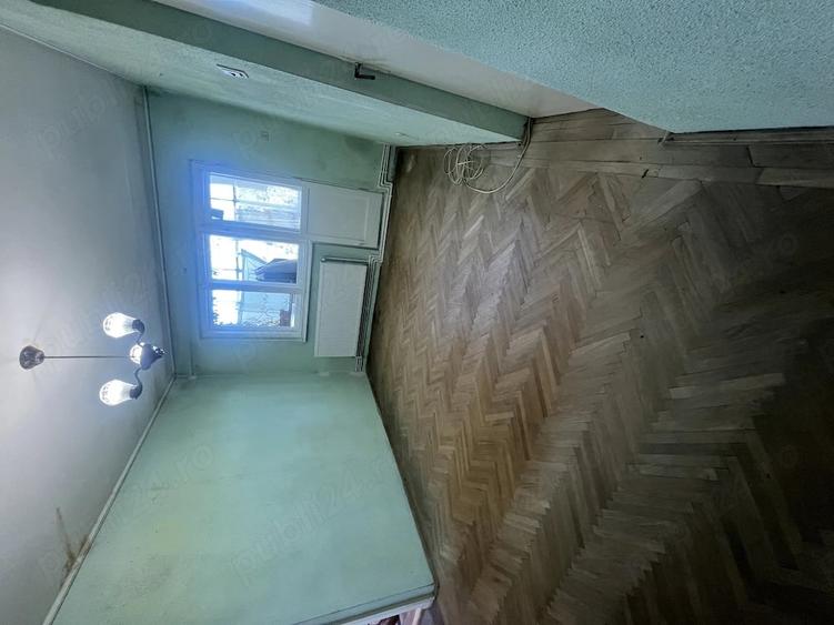 Apartament cu 2 camere semidecomandat în Tomis III