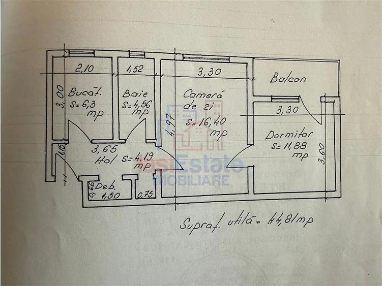 Apartament cu 2 camere semidecomandat în Filiași