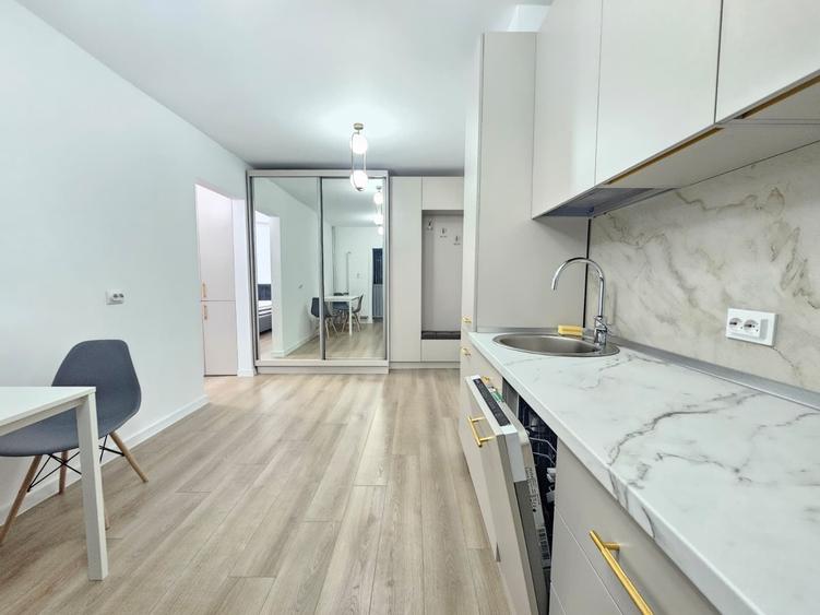 Apartament cu 2 camere decomandat, mobilat în Aviației