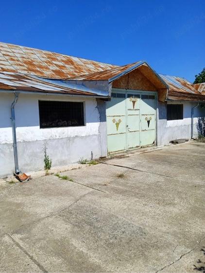 Spațiu comercial, de 5,000 mp, în Țifești